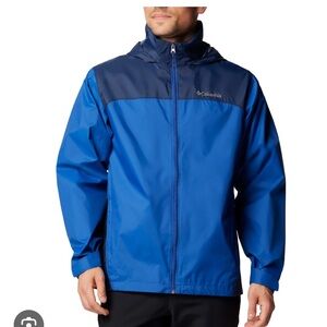Columbia Men's Navy and Blue Raincoat